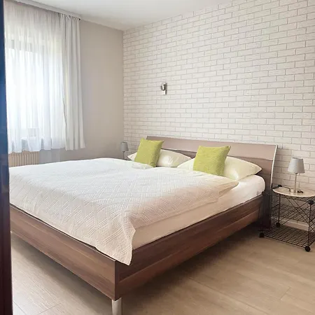 Apartmán Gala, Ruhige Lage, Stadtnah *