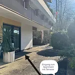 Gala Apartment