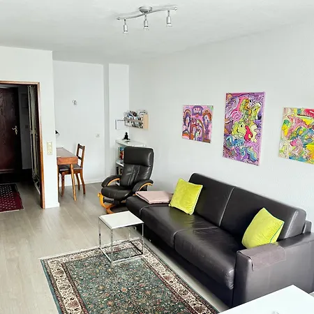 Gala, Ruhige Lage, Stadtnah *